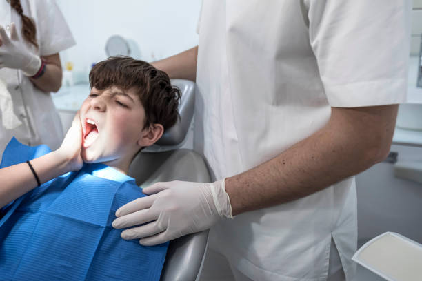 Best Knocked-Out Tooth Emergency  in Warson Woods, MO